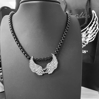 Necklace Stainless Steel Collection Color Black - Power Wings By Jullye Giliberti - Power Wings By Jullye Giliberti